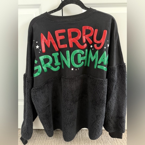 Universal Black Fuzzy Spirit Jersey with Grinch Design - Picture 3 of 4